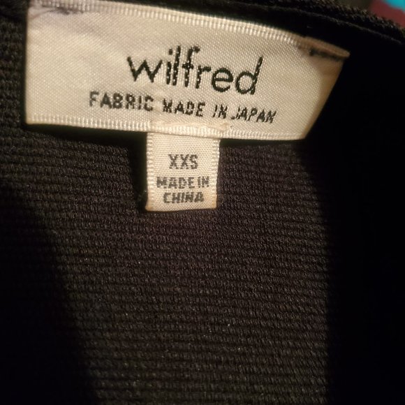 Aritzia Wilfred, black romper shorts XXS - Picture 7 of 9